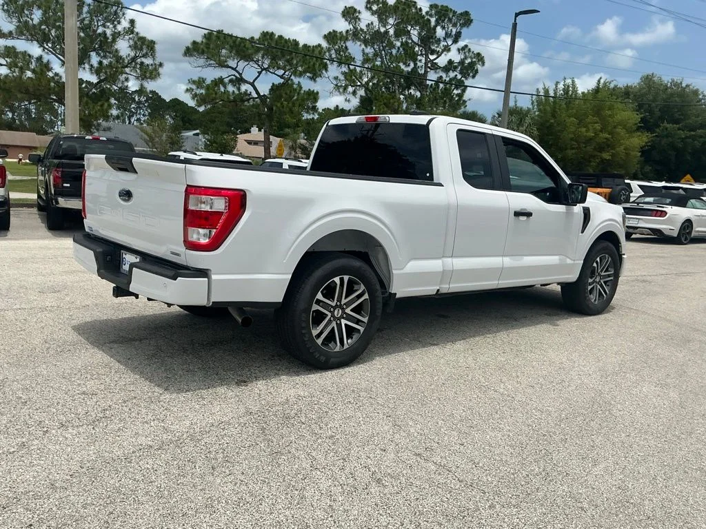Used 2023 White Ford XL image 14