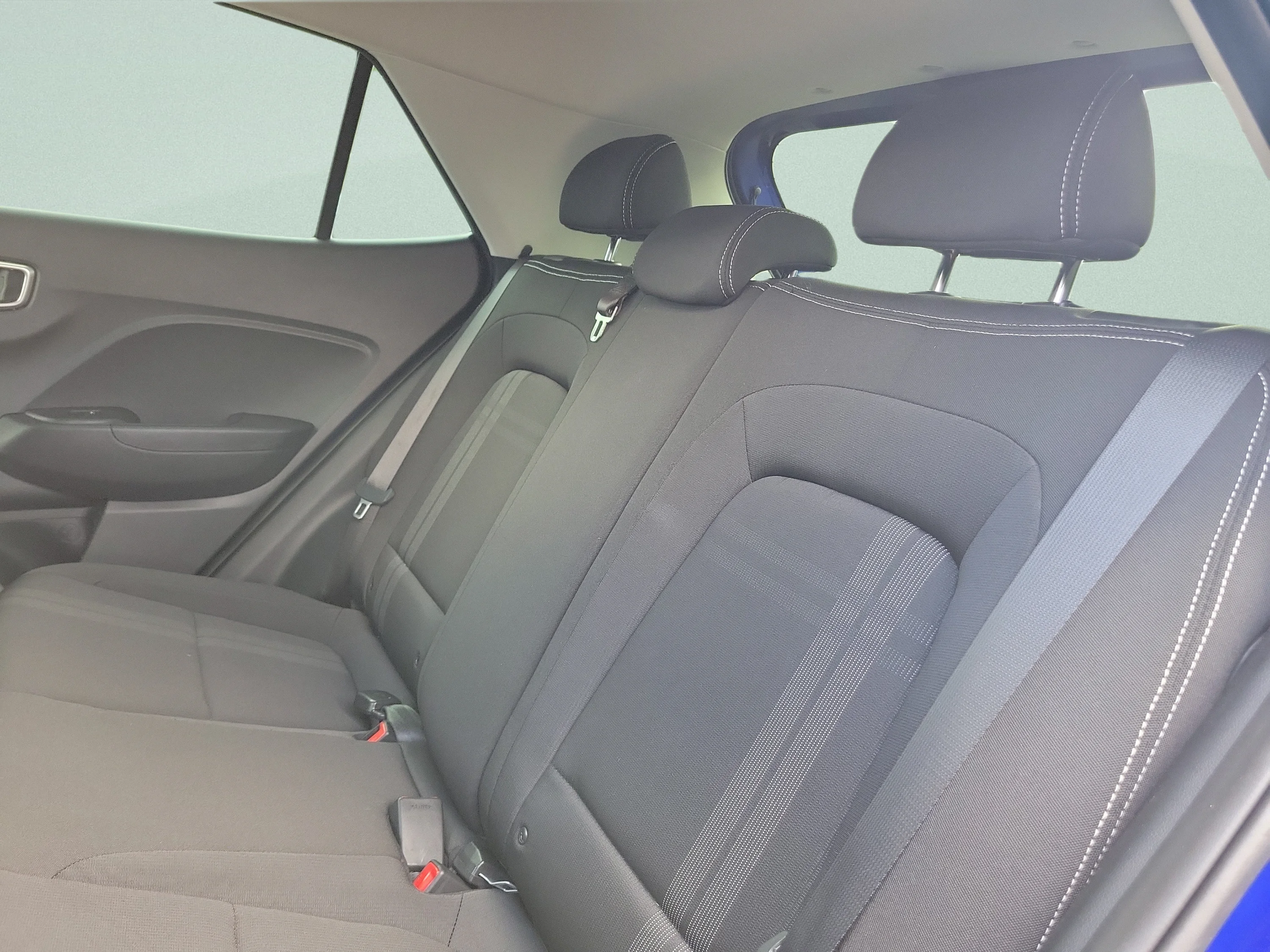 Used 2024 Intense Blue Hyundai SEL image 11