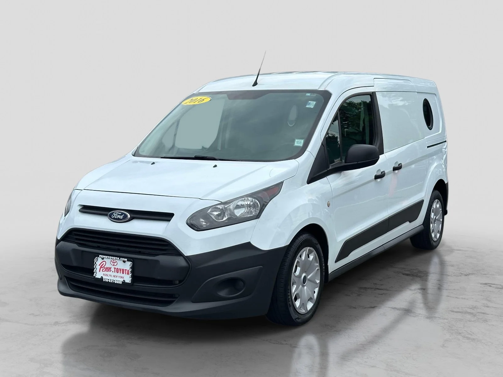 Used 2016 White Ford XL image 7