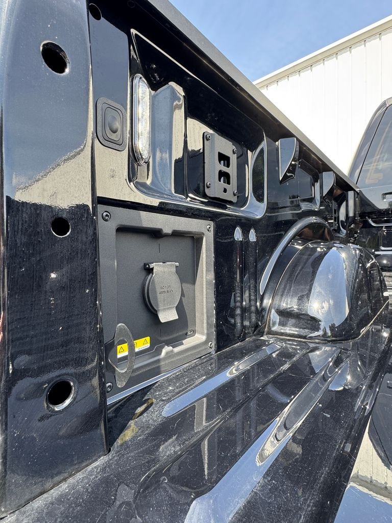 Used 2025 Black Metallic Ford Raptor R image 39