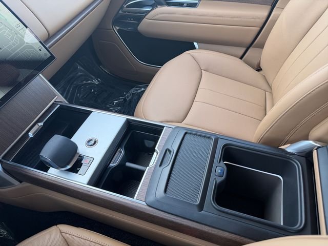 New 2026 Charente Grey Land Rover SE image 24