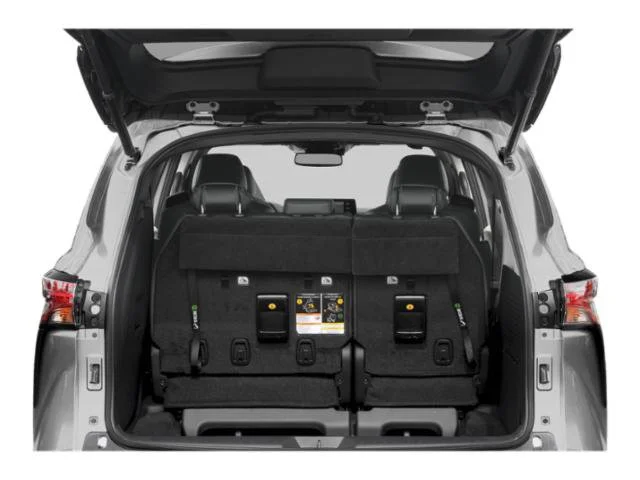 Used 2023 RUBY FLARE PEARL Toyota Platinum image 11