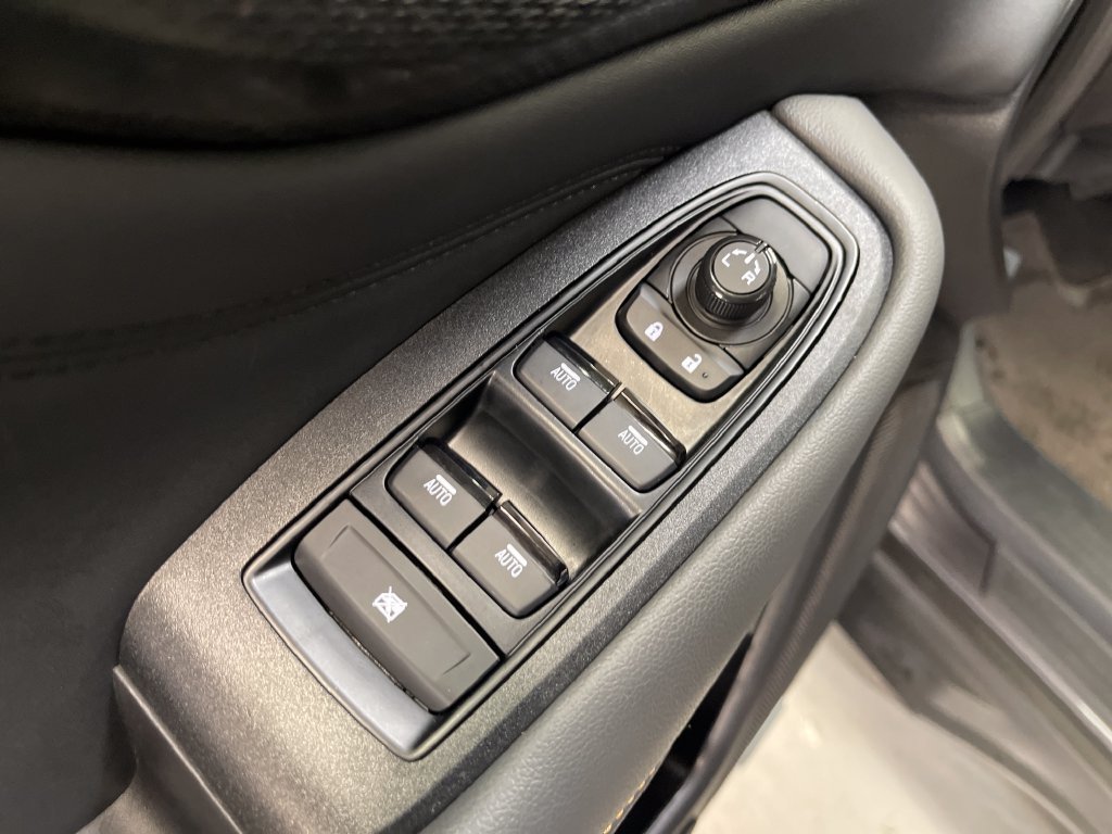 Used 2025 Gray Subaru Wilderness image 17