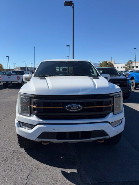 Used 2022 White Ford XL image 2