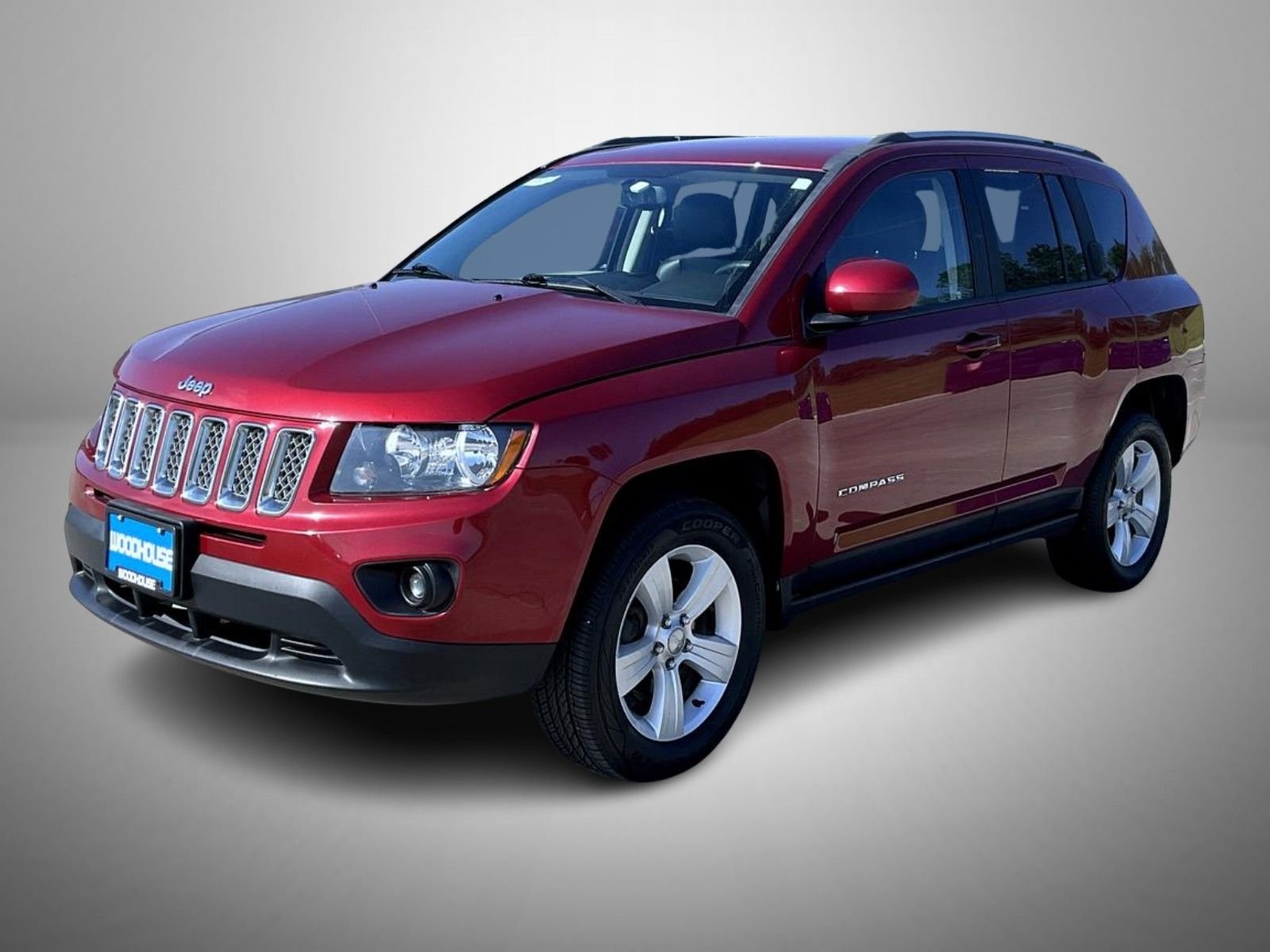 Used 2017 Red Jeep Latitude image 1