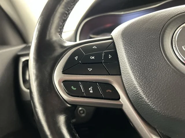Used 2021 Gray Jeep Limited image 11