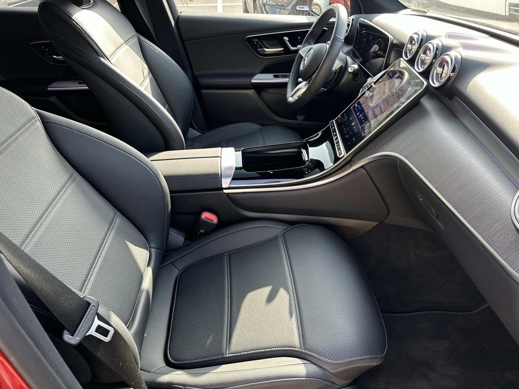 2026 Mercedes-Benz GLC Base - Photo 11