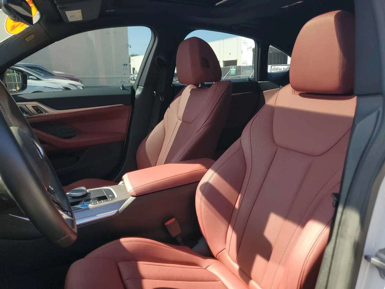 Used 2025 White BMW M50 image 20