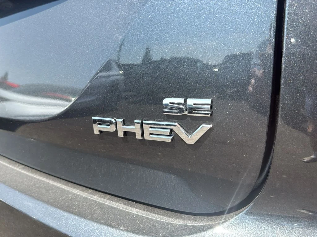 New 2026 Graphite Gray Mitsubishi SE S-AWC image 33