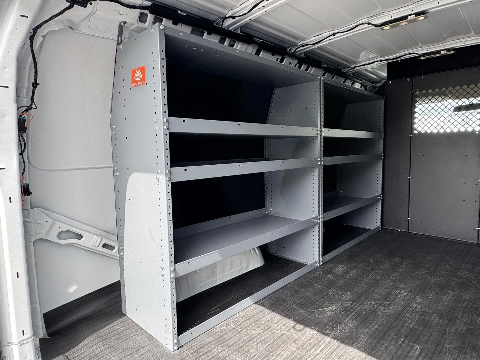 2025 GMC Savana Cargo Work Van - Photo 15