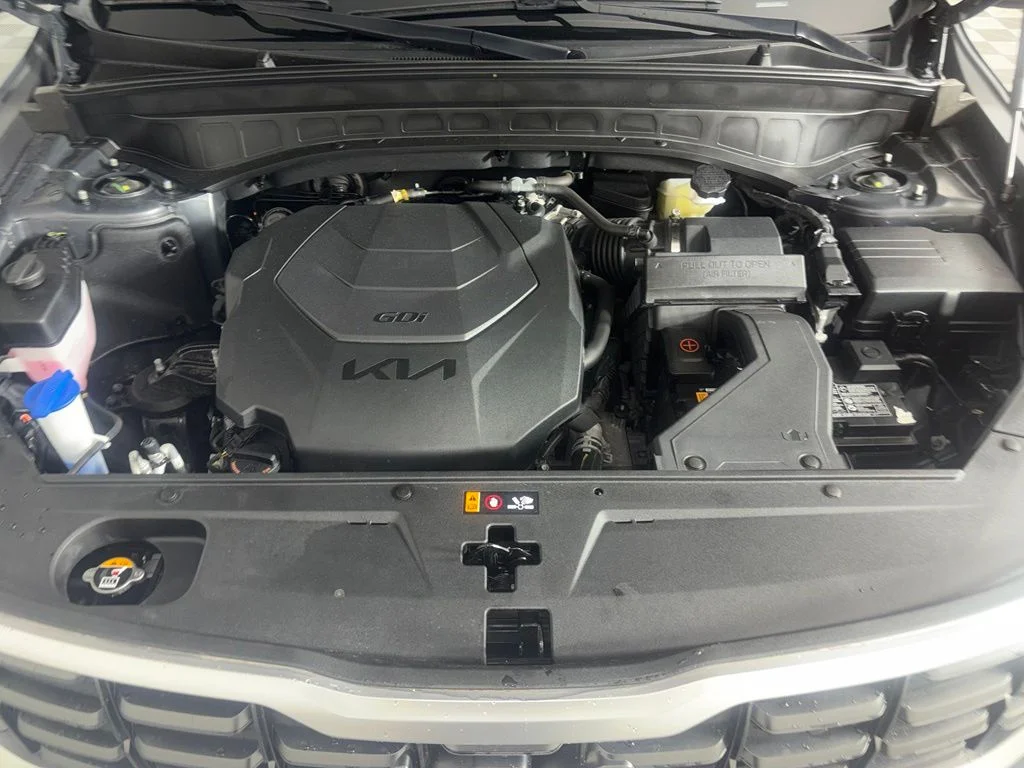 2024 Kia Telluride S - Photo 24