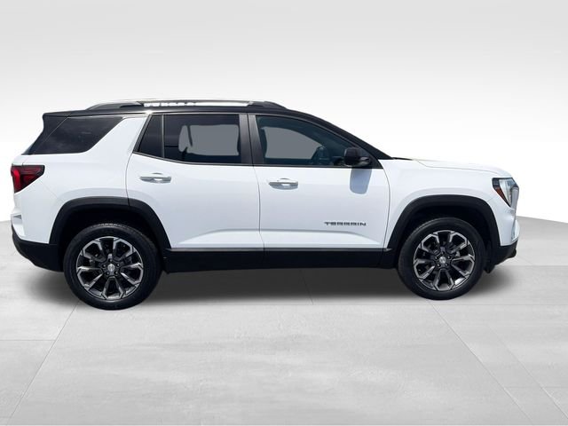Used 2025 White GMC Elevation image 9