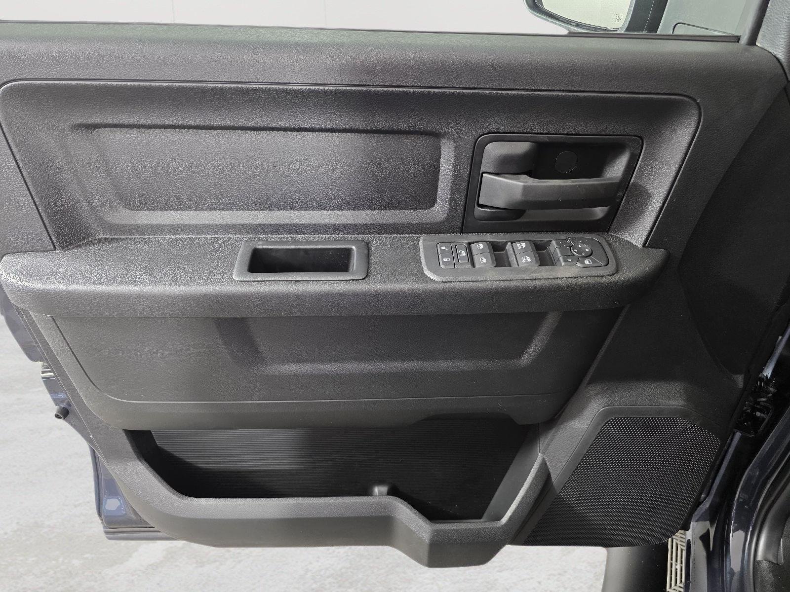 2026 RAM 2500 Tradesman - Photo 16