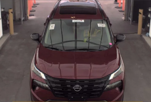 Used 2026 Scarlet Ember Tintcoat Nissan Dark Armor image 2