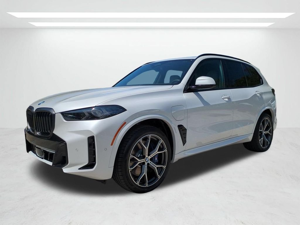 New 2026 White Metallic BMW xDrive50e image 8