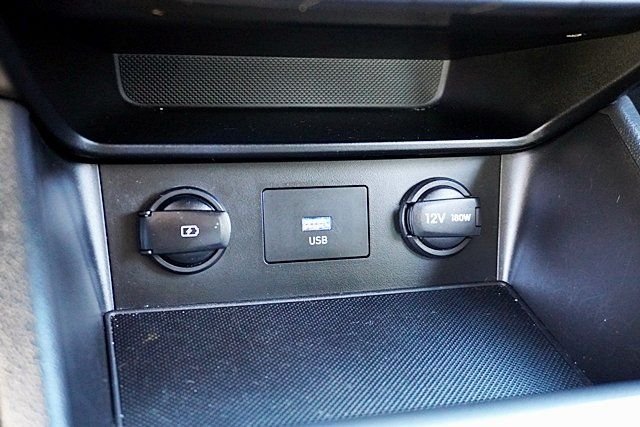 Used 2023 Gray Hyundai SEL image 26