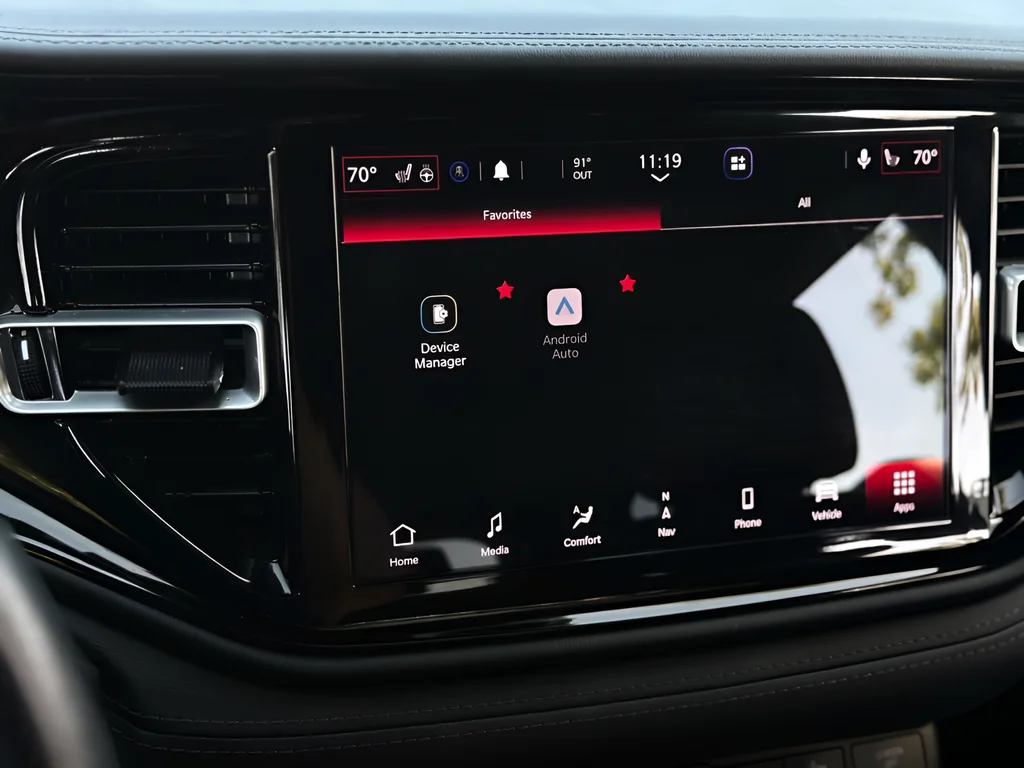 Used 2022 Black Dodge Citadel image 8