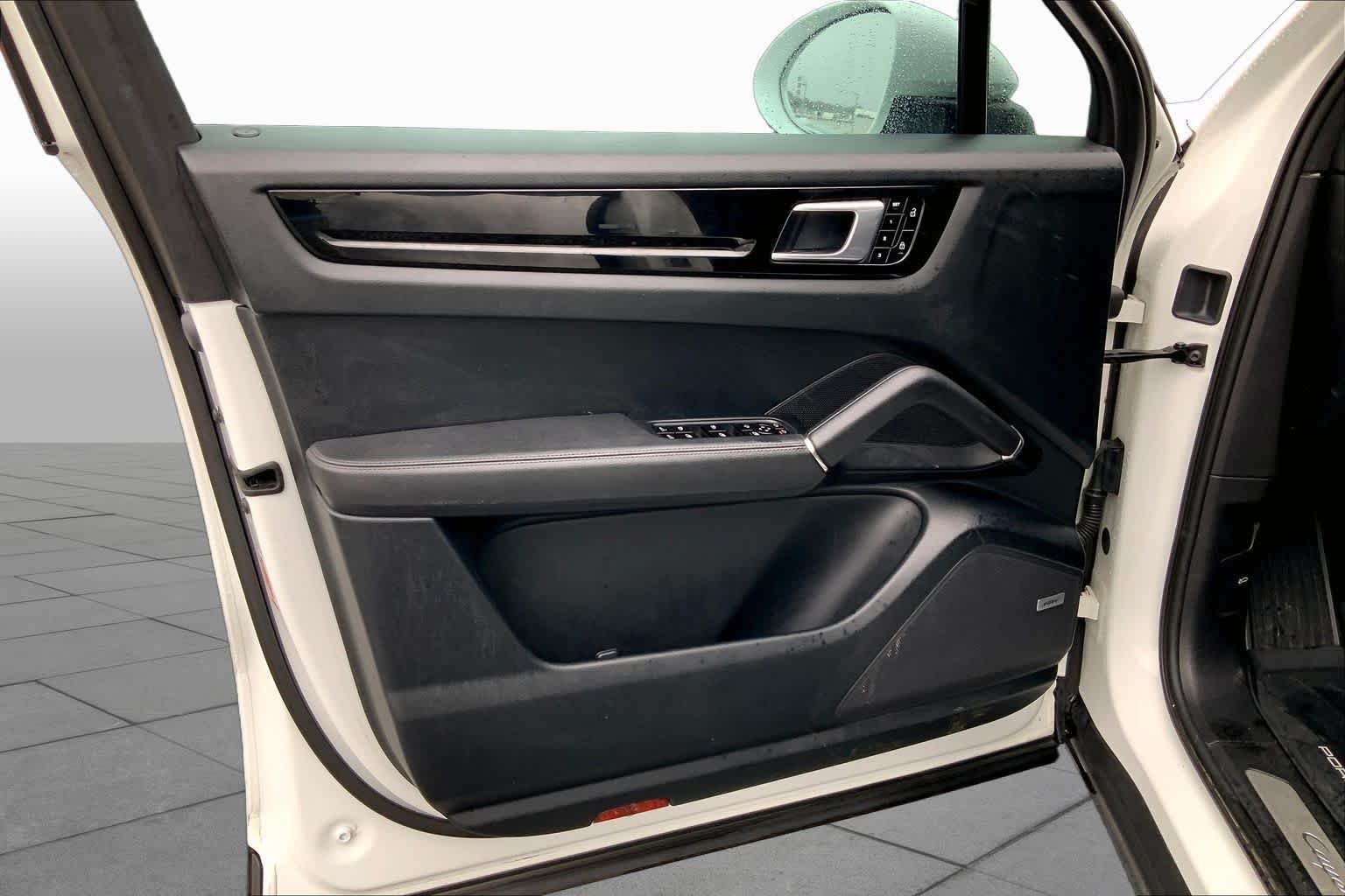 Used 2019 Black Porsche S image 21