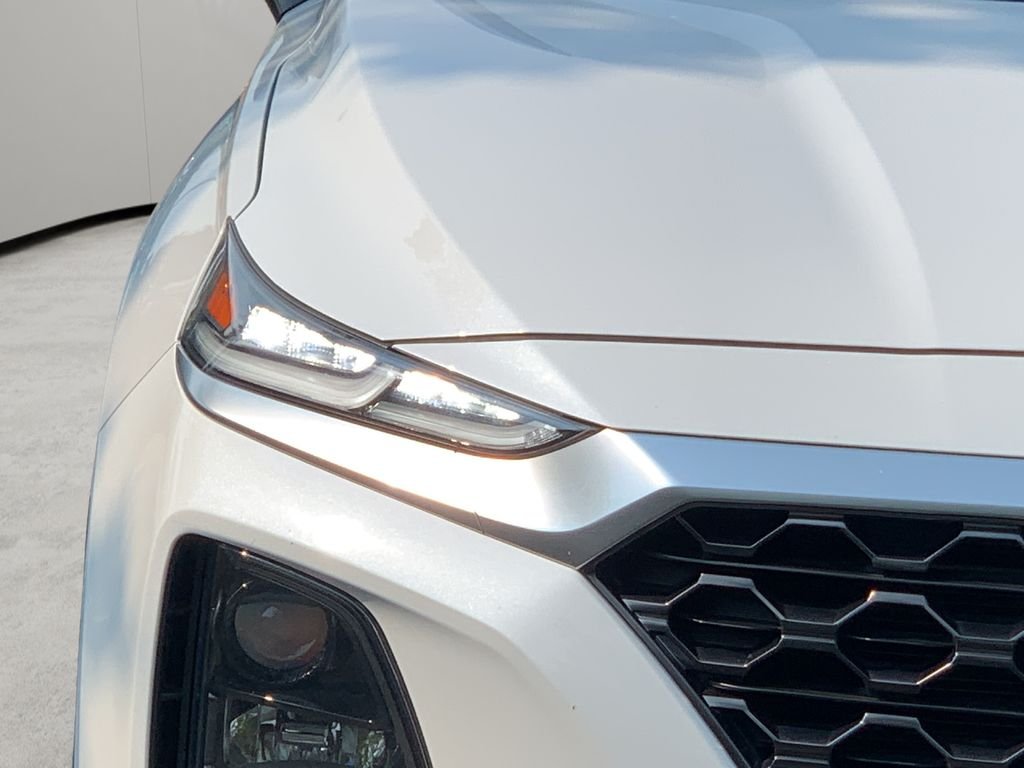 2020 Hyundai Santa Fe SE - Photo 10