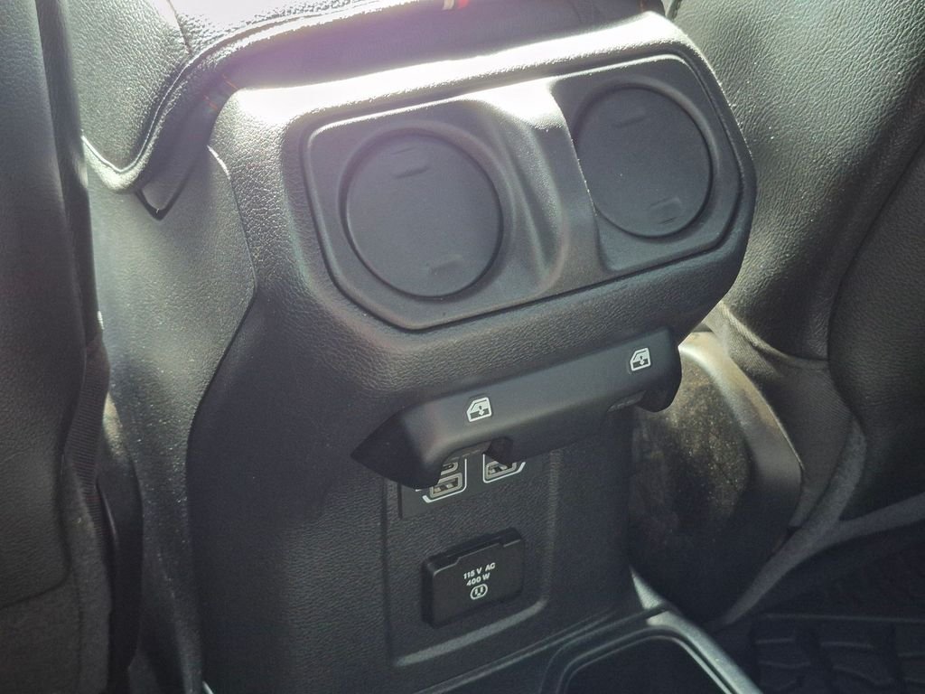 Certified Used 2023 Black Clearcoat Jeep Mojave image 19