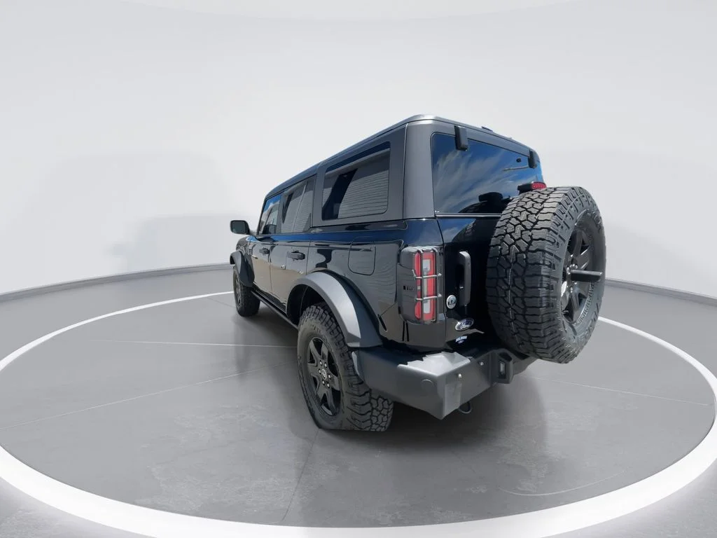 Used 2024 Black Ford Wildtrak image 6