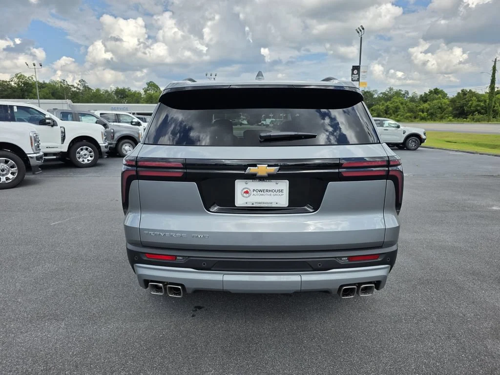 Used 2026 Sterling Gray Metallic Chevrolet LT image 4