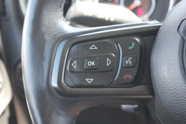 Used 2019 White Jeep Unlimited Sport S image 11