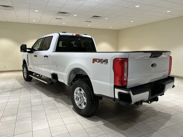 New 2026 White Ford  image 3