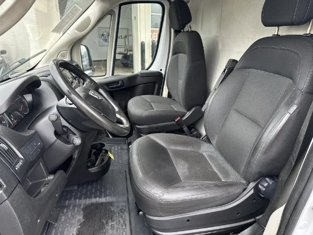 Used 2021 White Ram Low Roof image 22