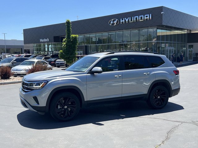 2023 Volkswagen Atlas 3.6L V6 SE w/Technology