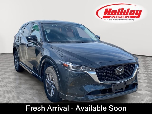 2025 Mazda CX-5 S Preferred package Auto AWD's photo