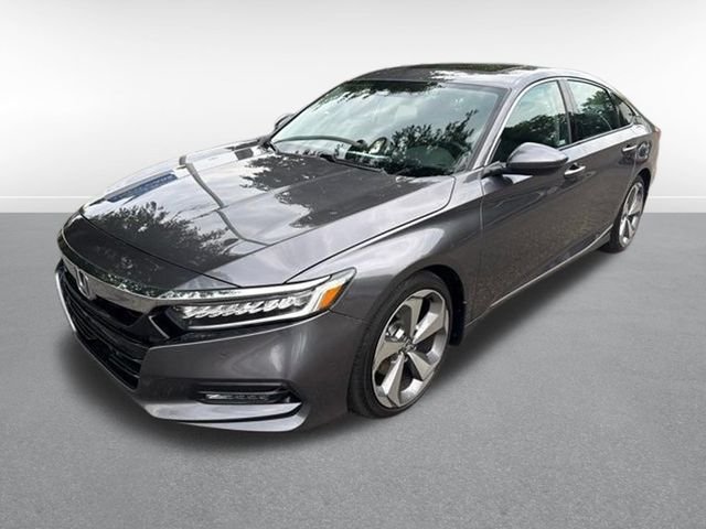 Used 2018 Modern Steel Metallic Honda Touring 2.0T image 1
