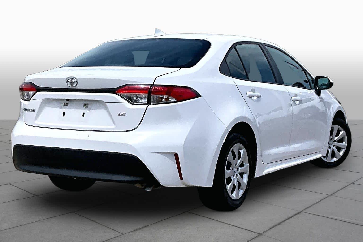 Used 2024 Ice Cap Toyota LE image 13