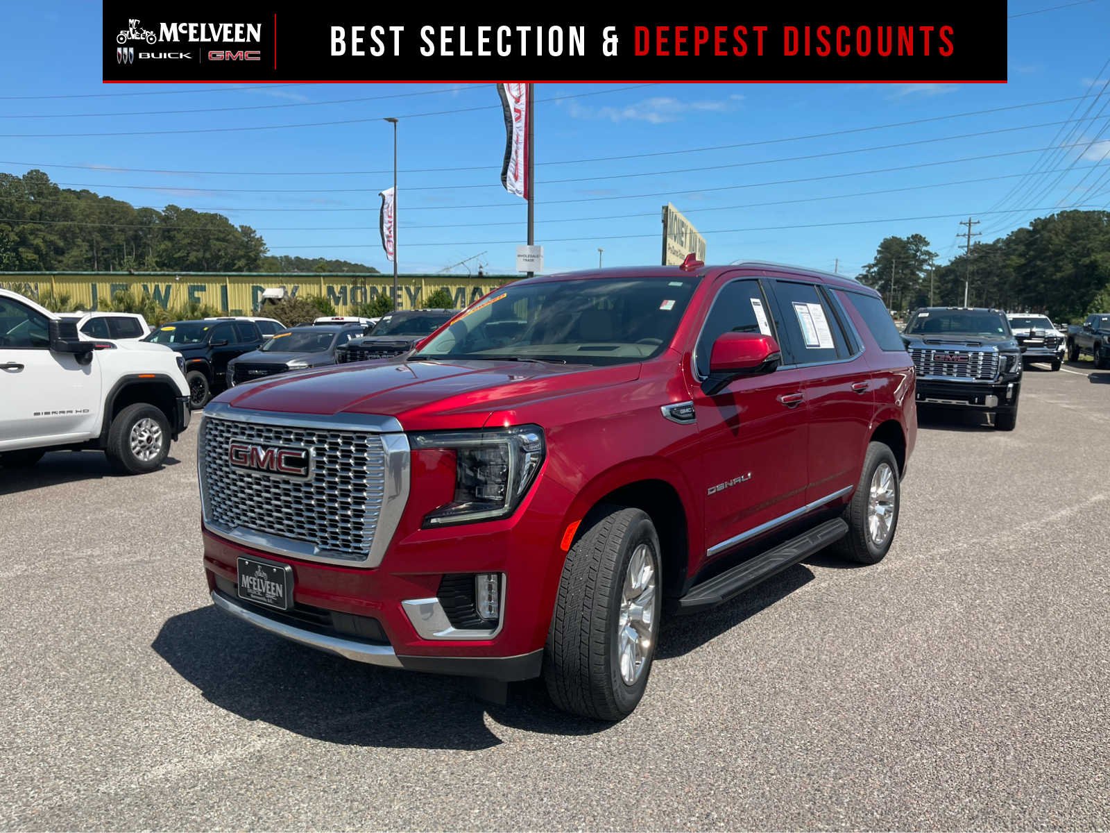 2021 GMC Yukon 4WD Denali's photo