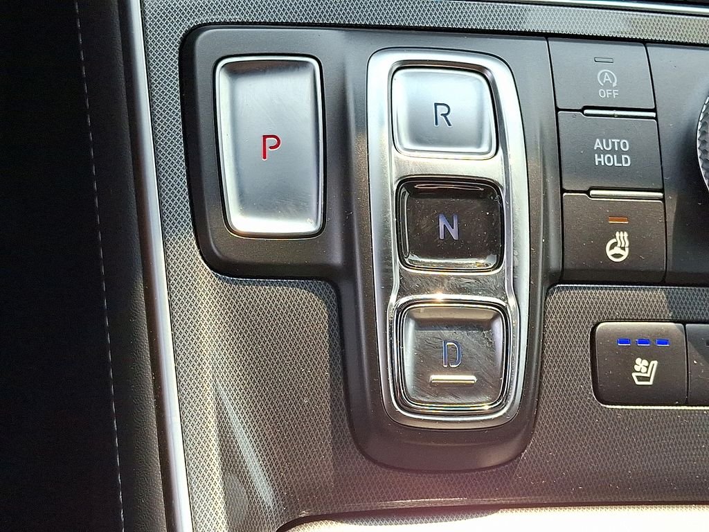Used 2023 Silver Hyundai Calligraphy image 16