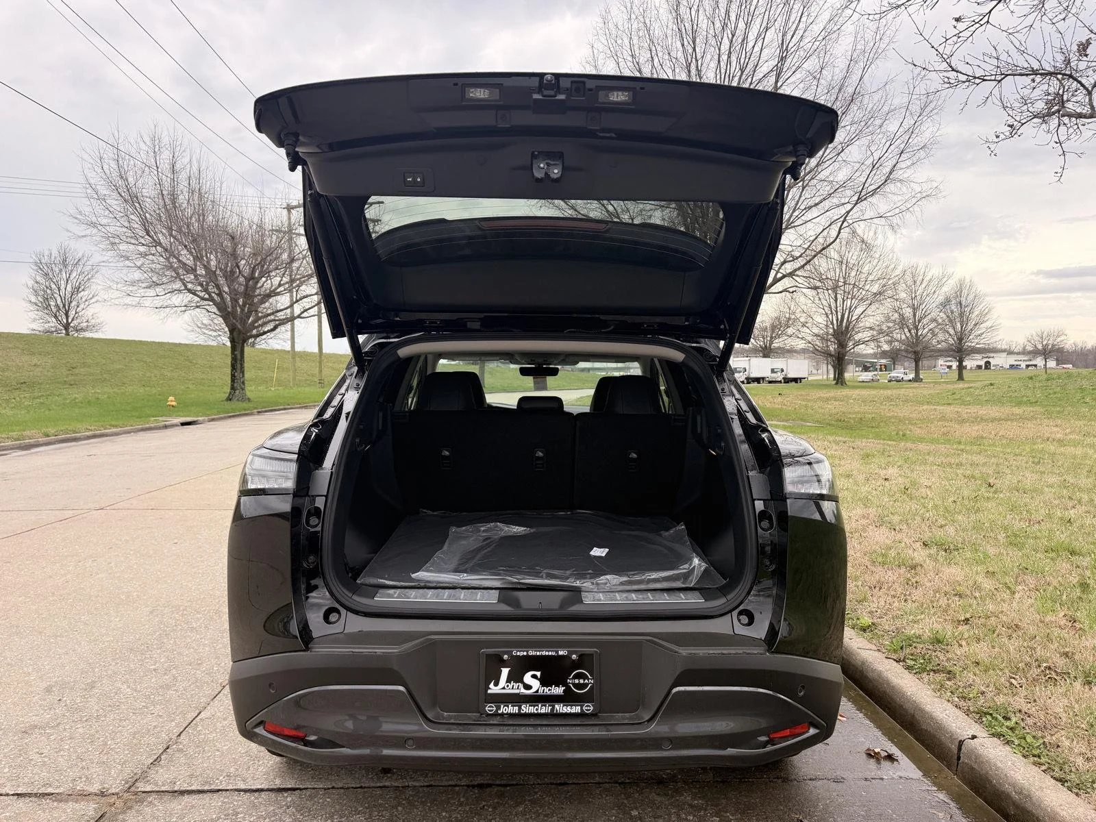 New 2026 Super Black Nissan SL image 25