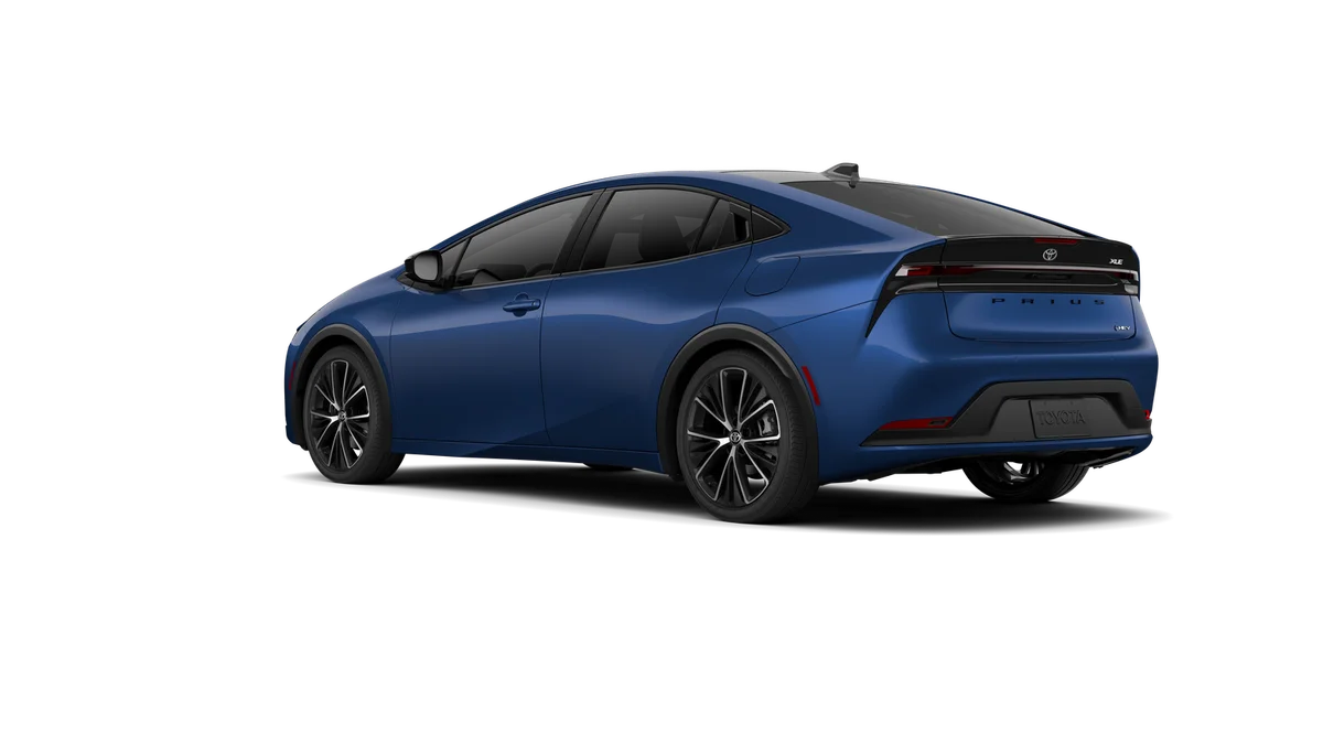 New 2026 Reservoir Blue Toyota XLE image 28