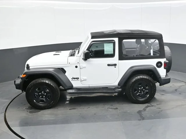 Used 2024 White Jeep Sport image 12