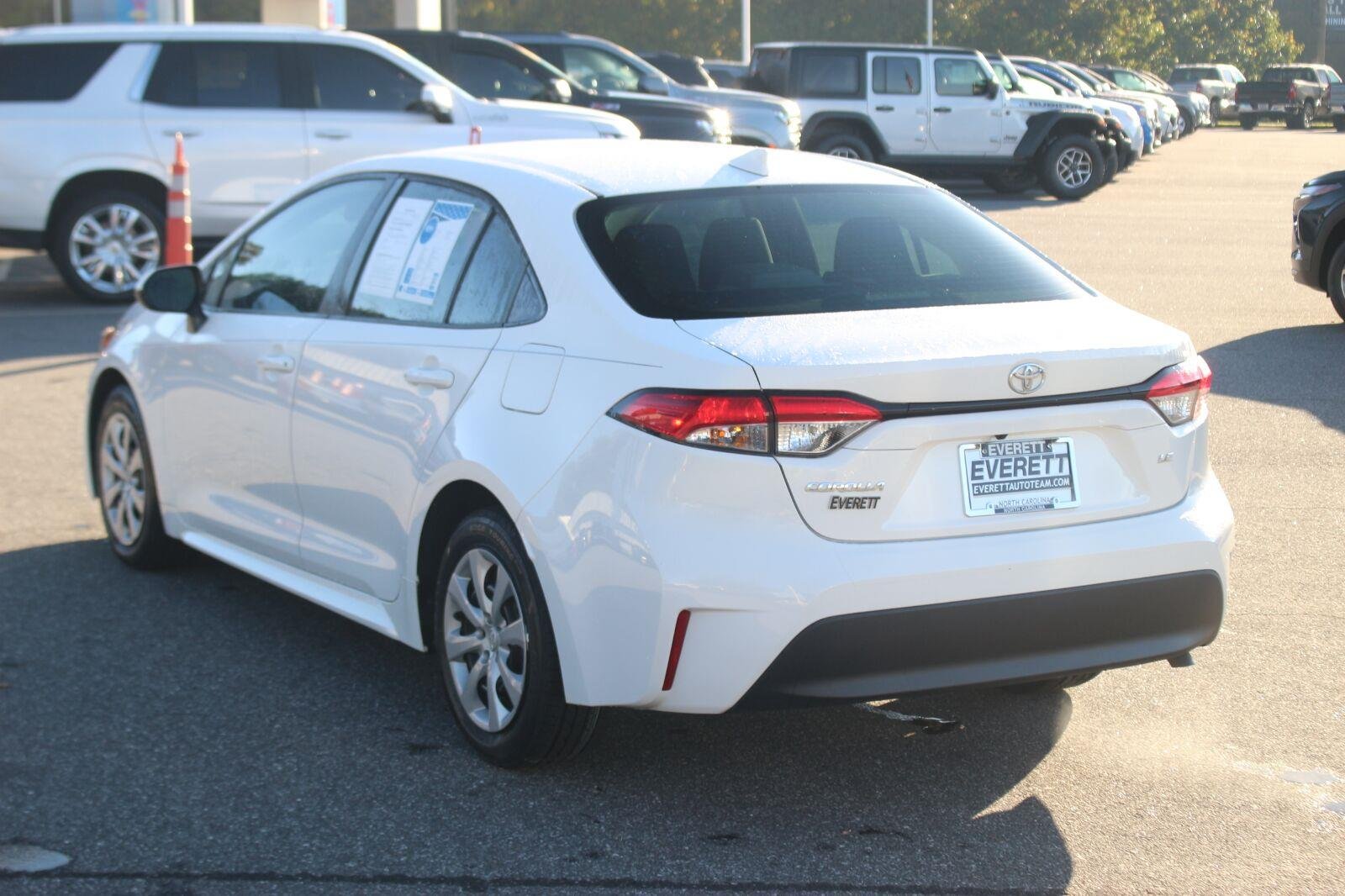 Used 2024 White Toyota LE image 5