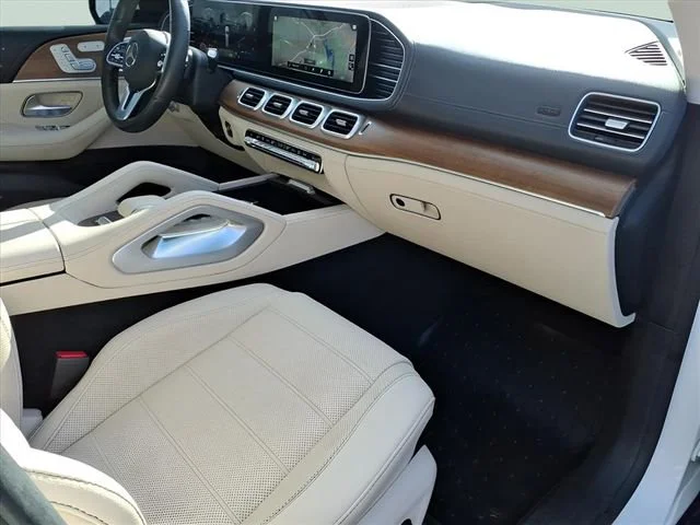 Used 2022  Mercedes-Benz GLS 450 image 23