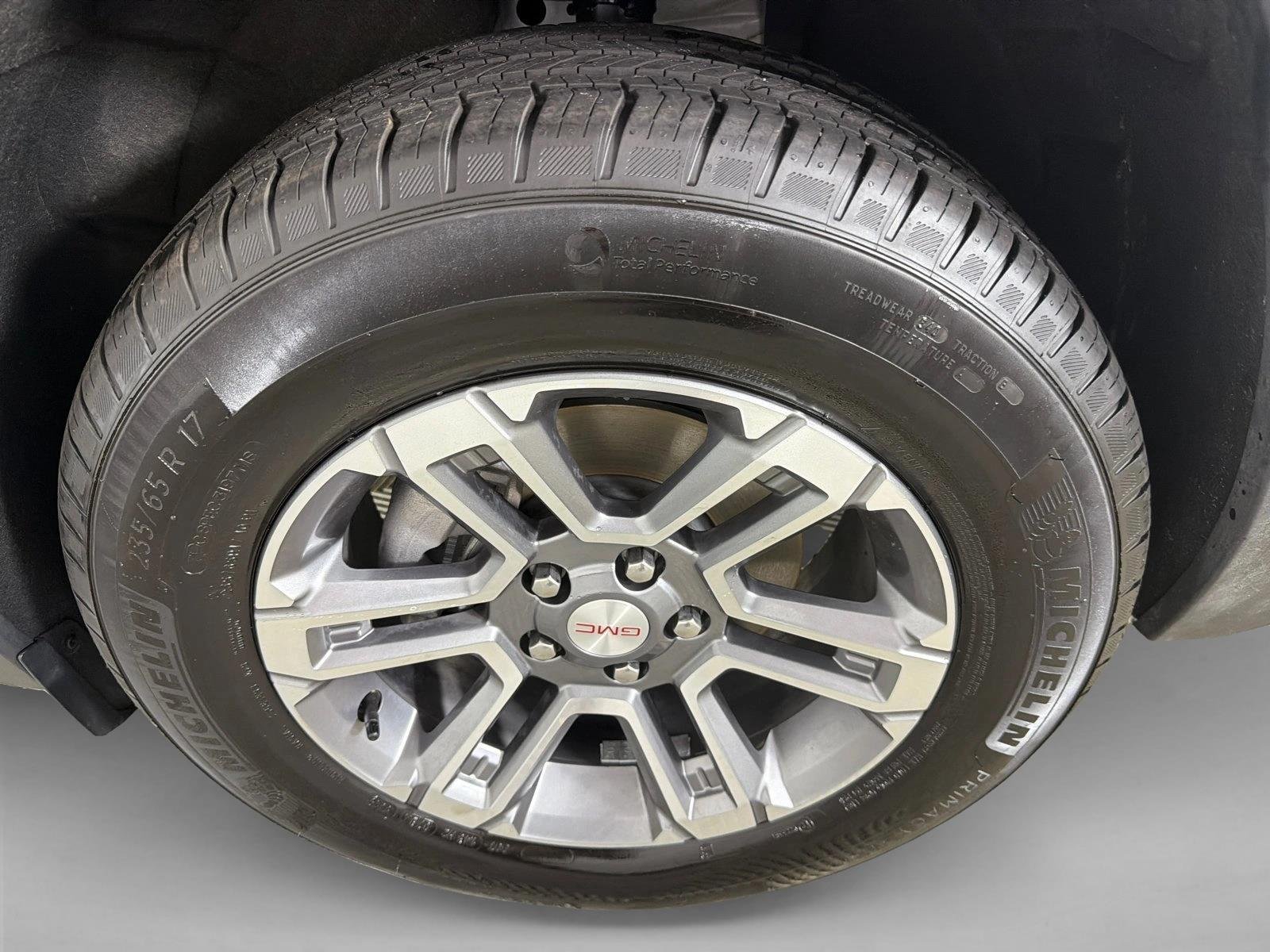 Used 2026 White GMC FWD Elevation image 12
