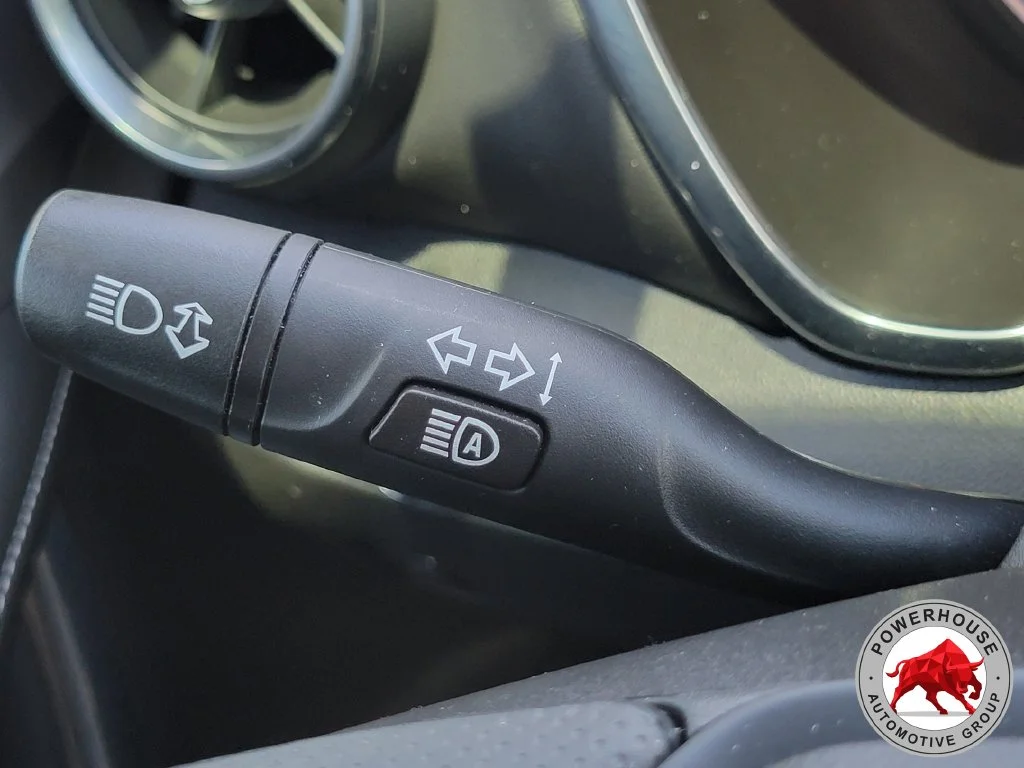 Used 2024 White Chevrolet LT image 31