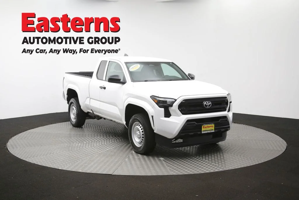 Used 2025 White Toyota SR image 47