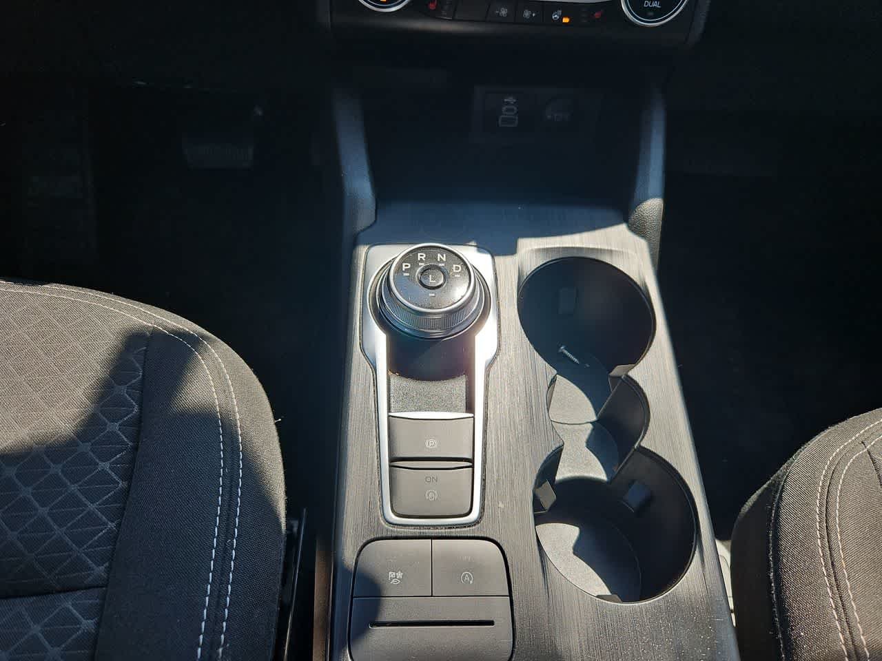 Used 2024 Iconic Silver Ford Active image 18