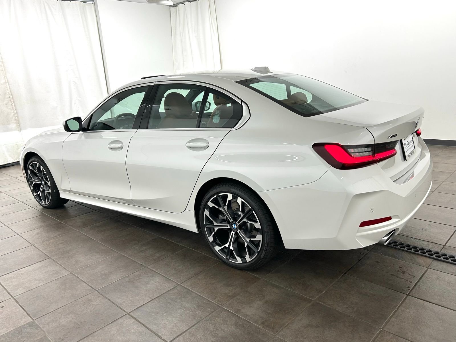 Certified Used 2025 Mineral White Metallic BMW 330i xDrive image 3