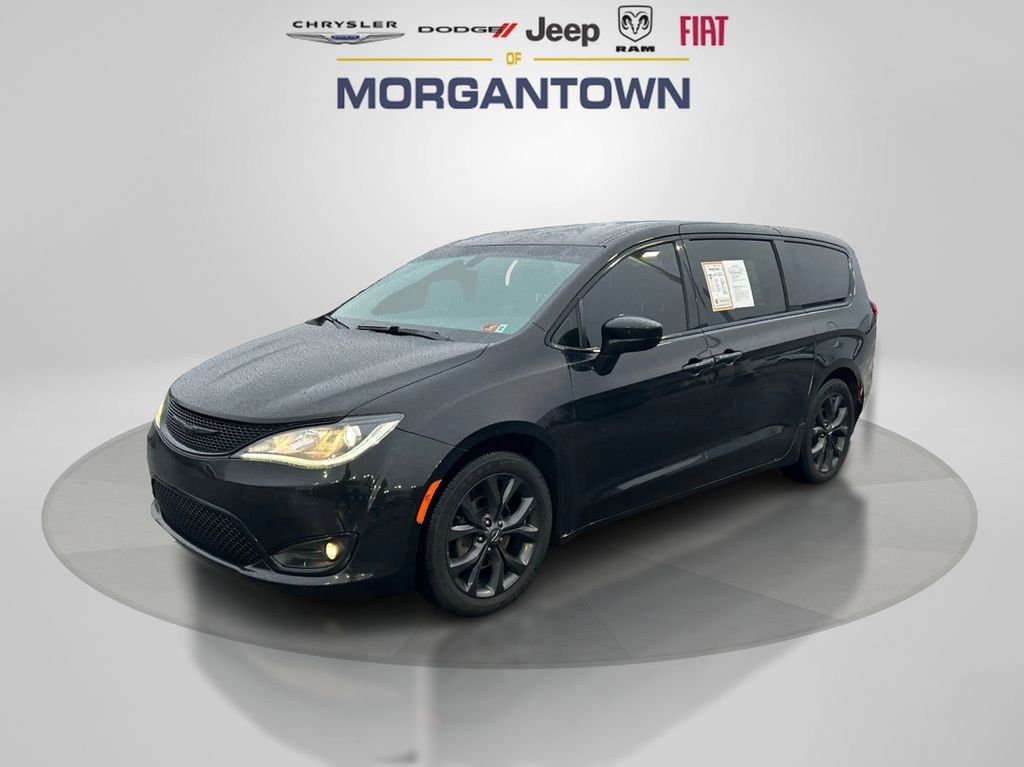 2020 Chrysler Pacifica Touring