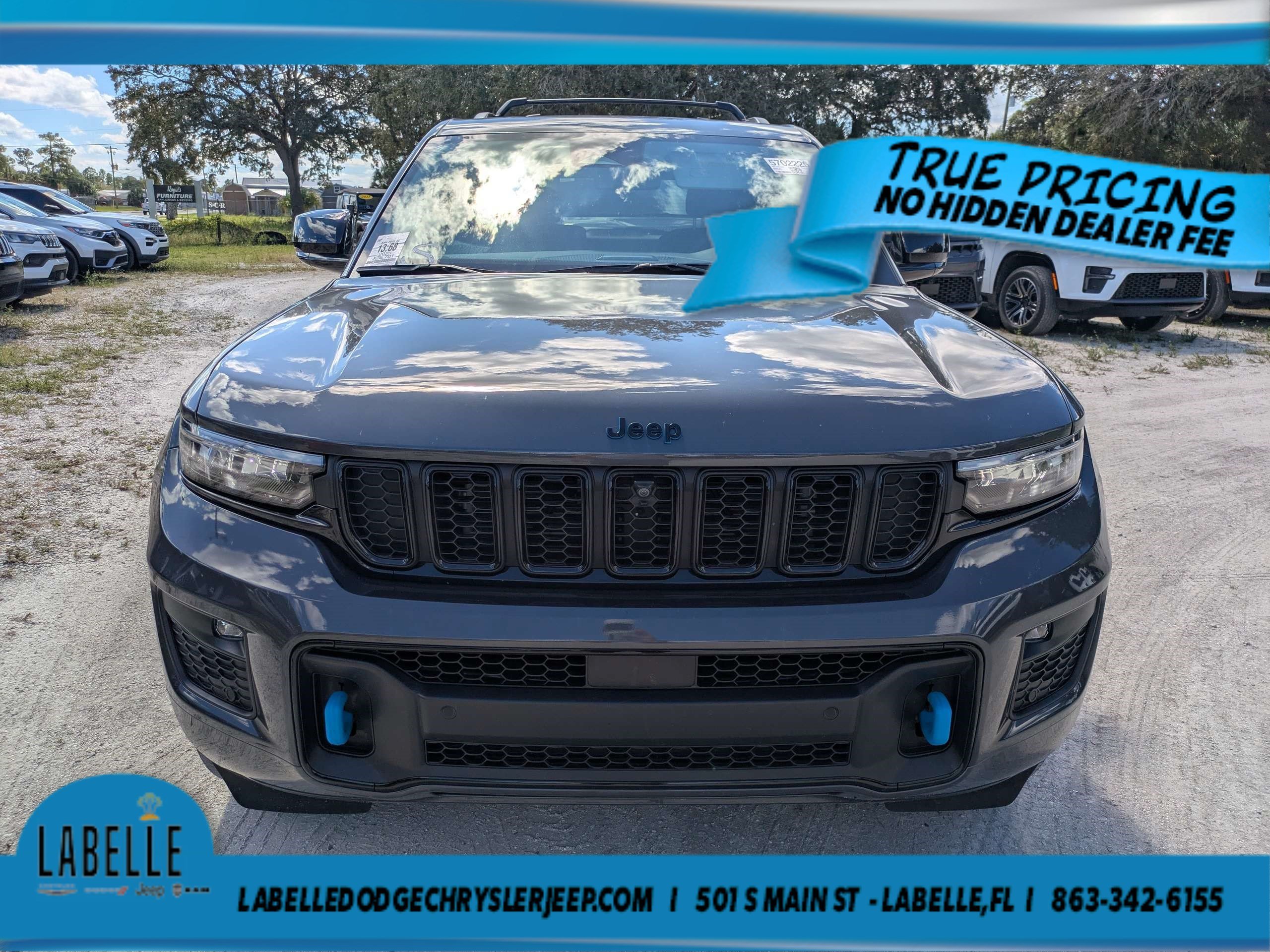 Used 2023 Baltic Gray Metallic Clearcoat Jeep 30th Anniversary image 9