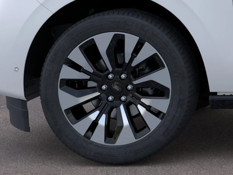 New 2026 Star White Metallic Tri-Coat Ford MAX Platinum® image 42