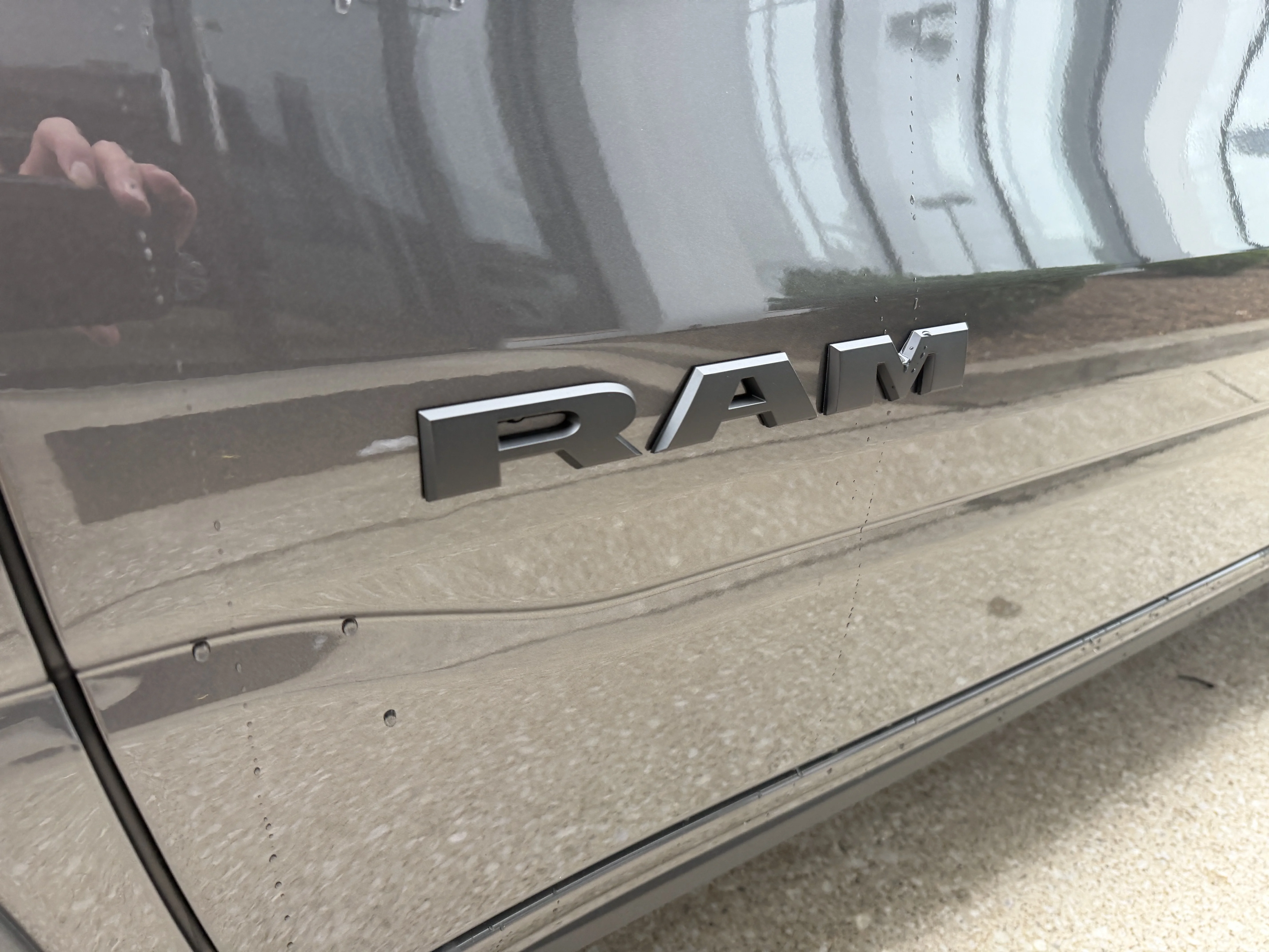 New 2026 Granite Crystal Metallic Clear-Coat Exterior Paint RAM Laramie image 16