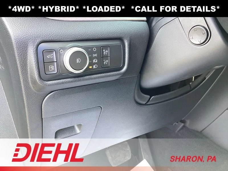 Used 2023 Black Ford Limited image 29